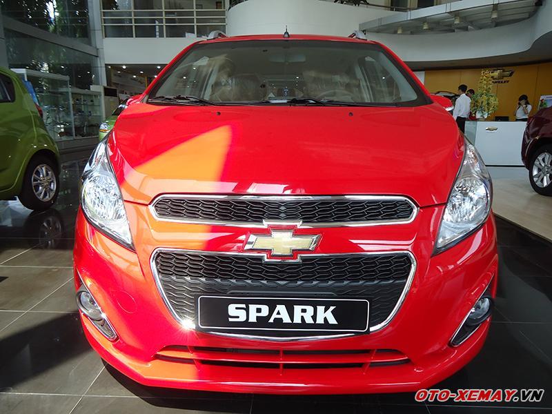 Chevrolet Spark LTZ 1.0l - 2015 : 392 triệu(~ 17 422 USD)